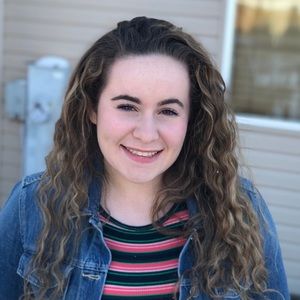 Meet your Posher, Rachel